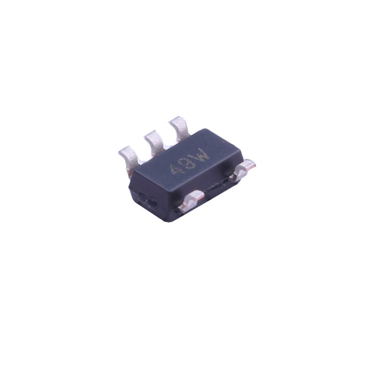 Circuit intégré micro de Chip Nouveau et original SOT-23-5 de contrôleur de MIC5233-5.0YM5-TR