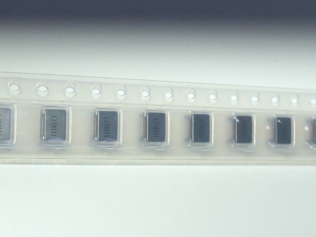 ACT45R-101-2P-TL001    Original tout neuf d'IC de puce de circuit intégré de SMD   inutilisé