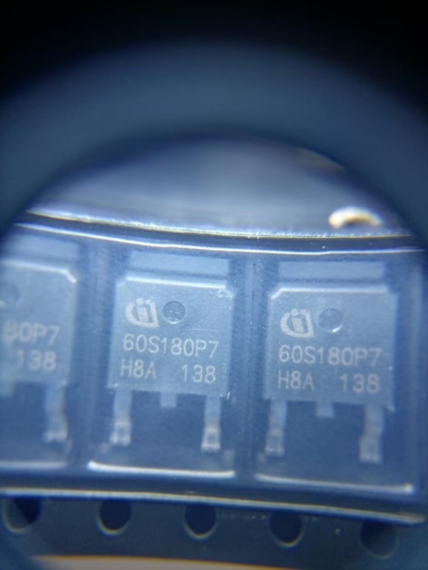 Original tout neuf d'IC de puce de circuit intégré d'IPD60R180P7 TO-252   inutilisé