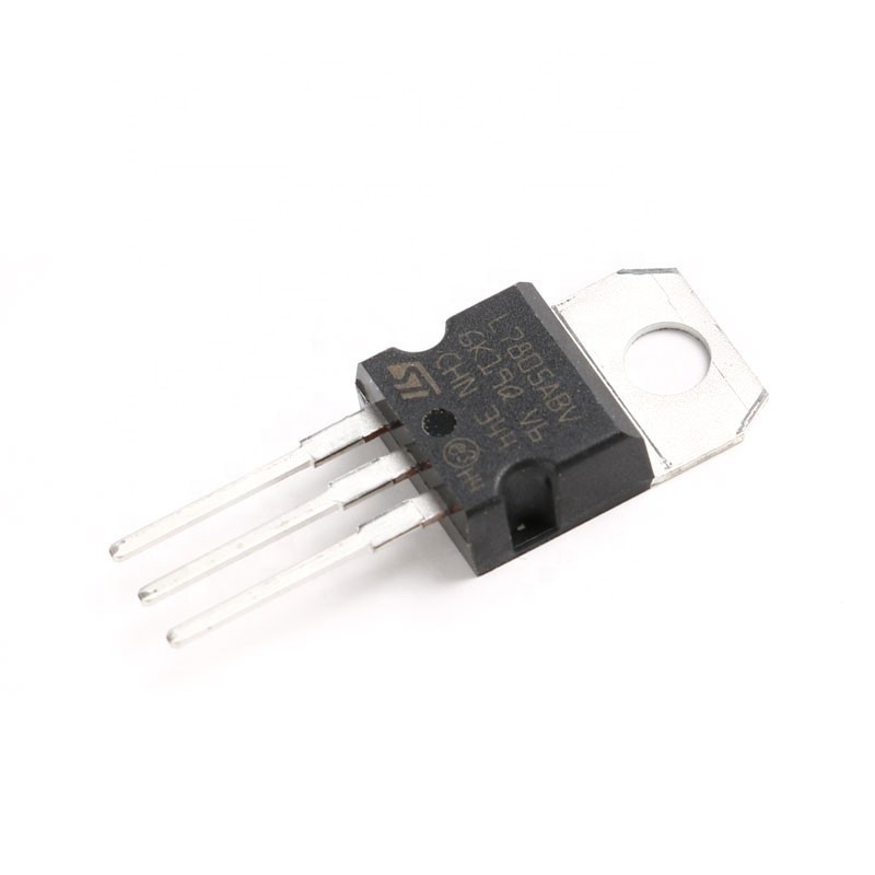 Original de Chuangyunxinyuan nouveau dans la gestion IC TO-220 L7805A IC Chip Integrated Circuit Electronic Supplies L7805ABV de pouvoir pour la cession d'actions
