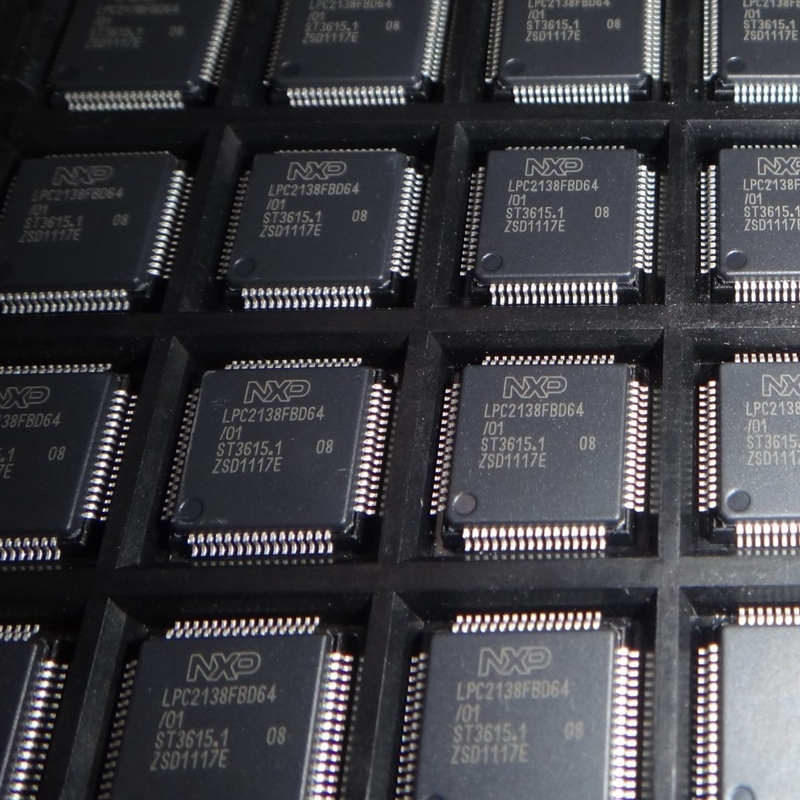 Original tout neuf de microcontrôleur d'IC de puce de circuit intégré de LPC2138FBD64 QFP64 inutilisé