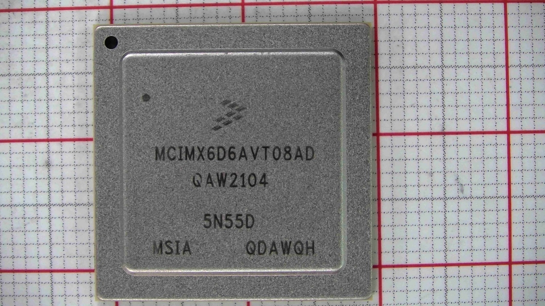 MCIMX6D6AVT08AD     BGA-624   Original tout neuf de microcontrôleur d'IC de puce de circuit intégré inutilisé